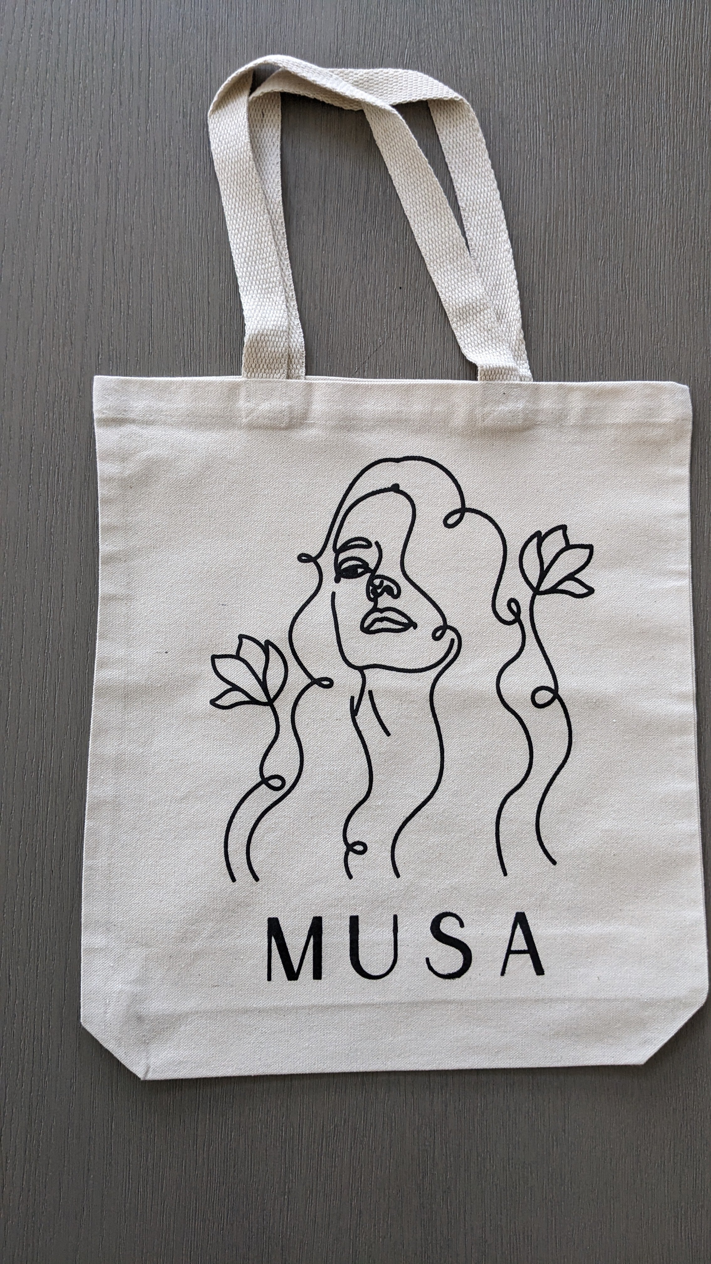 Musa Black online & White Handbag