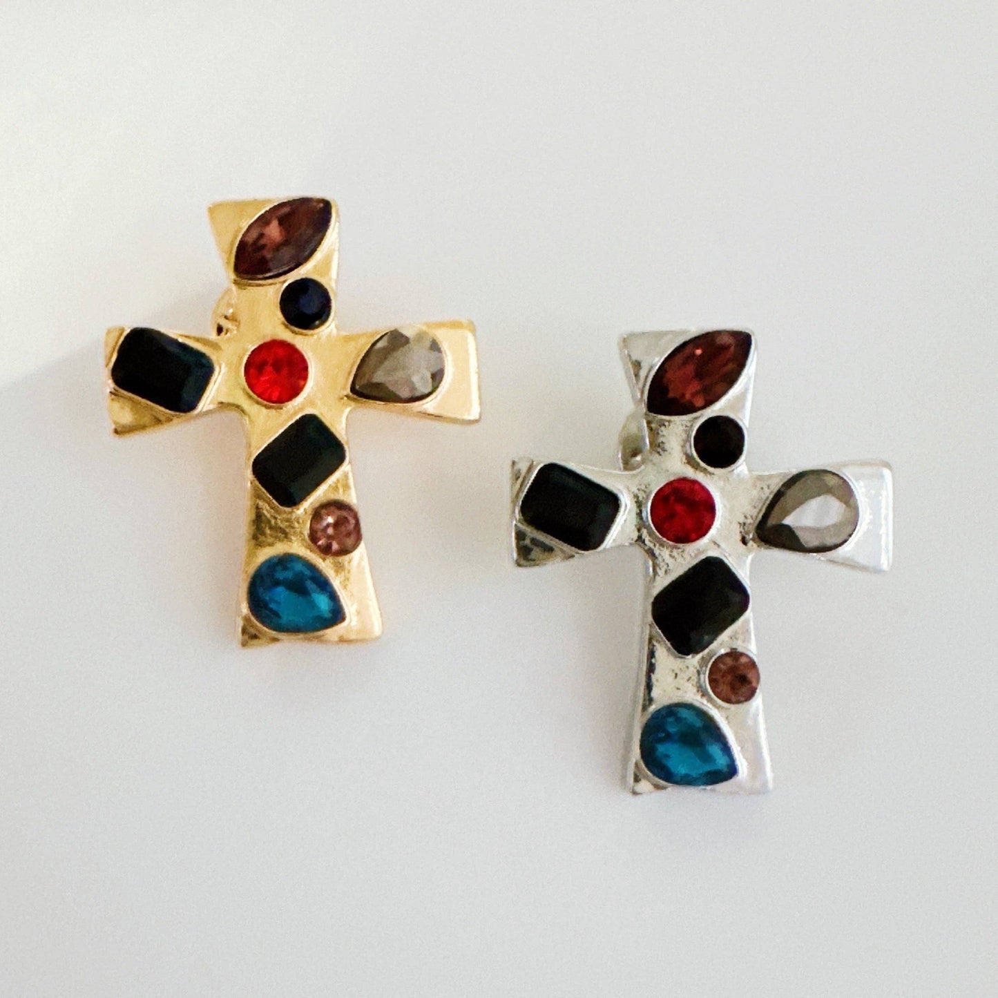 Musa Artisan Cross Brooch
