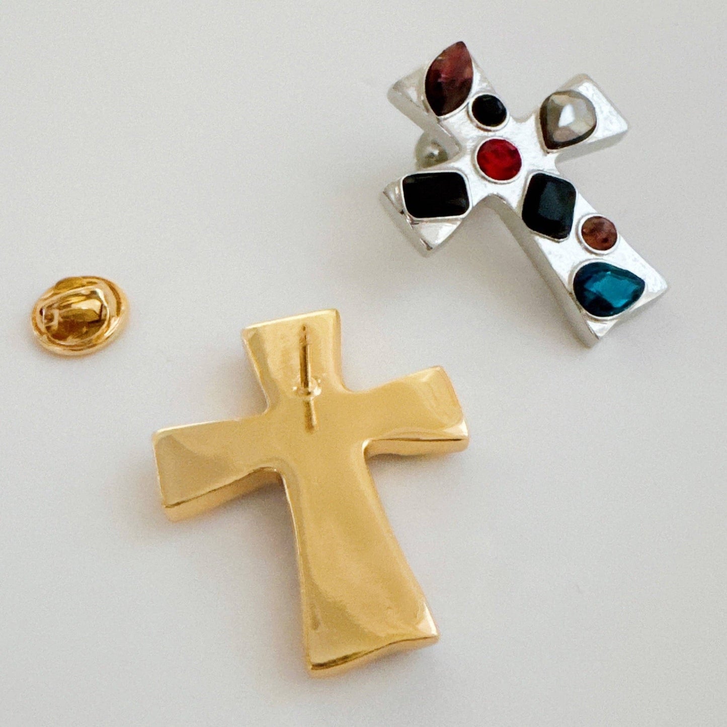 Musa Artisan Cross Brooch