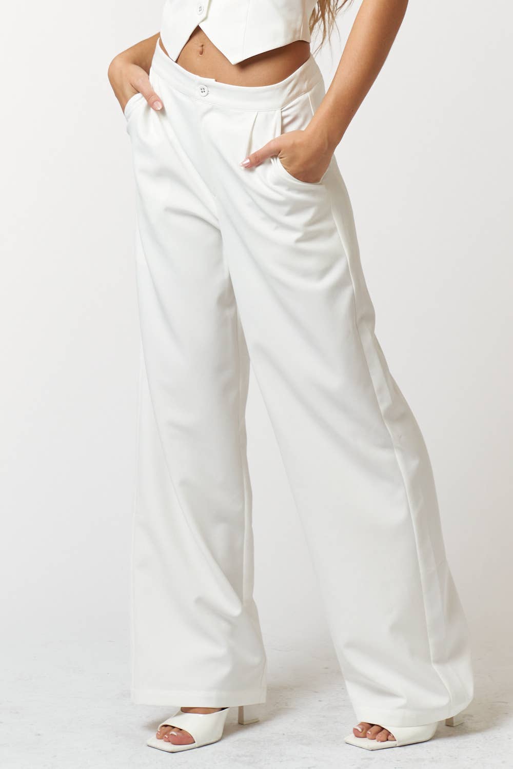 nala pin tuck thermo pants White ナラパン